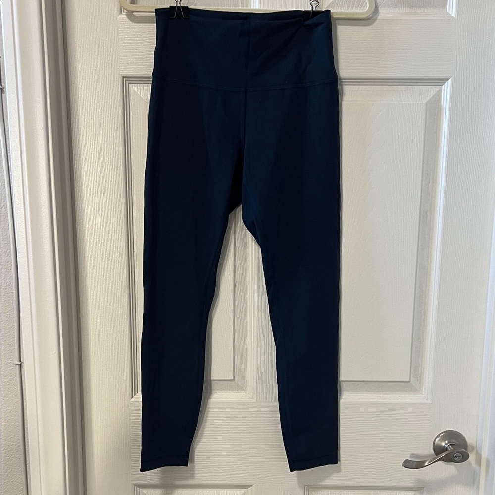 Lululemon 8 Navy blue High-Waisted Leggings
